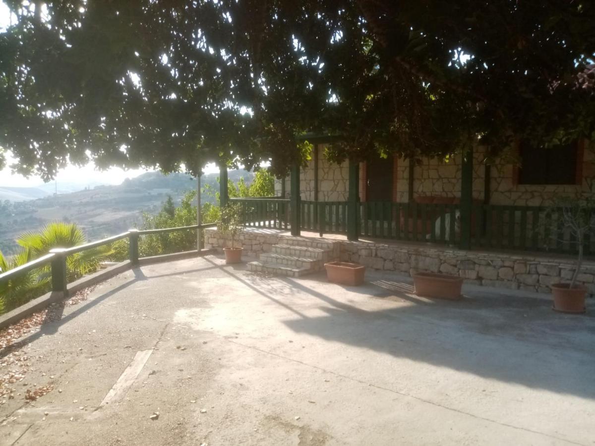 "San Placido Green House" Villa Con Piscina Castel di Iudica Bagian luar foto