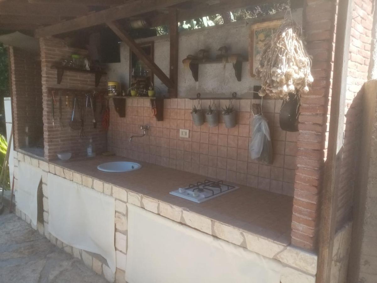 "San Placido Green House" Villa Con Piscina Castel di Iudica Bagian luar foto