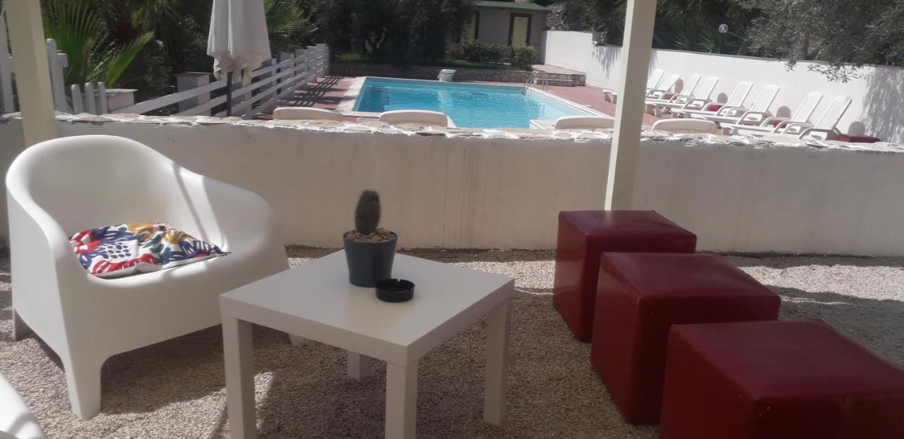 "San Placido Green House" Villa Con Piscina Castel di Iudica Bagian luar foto