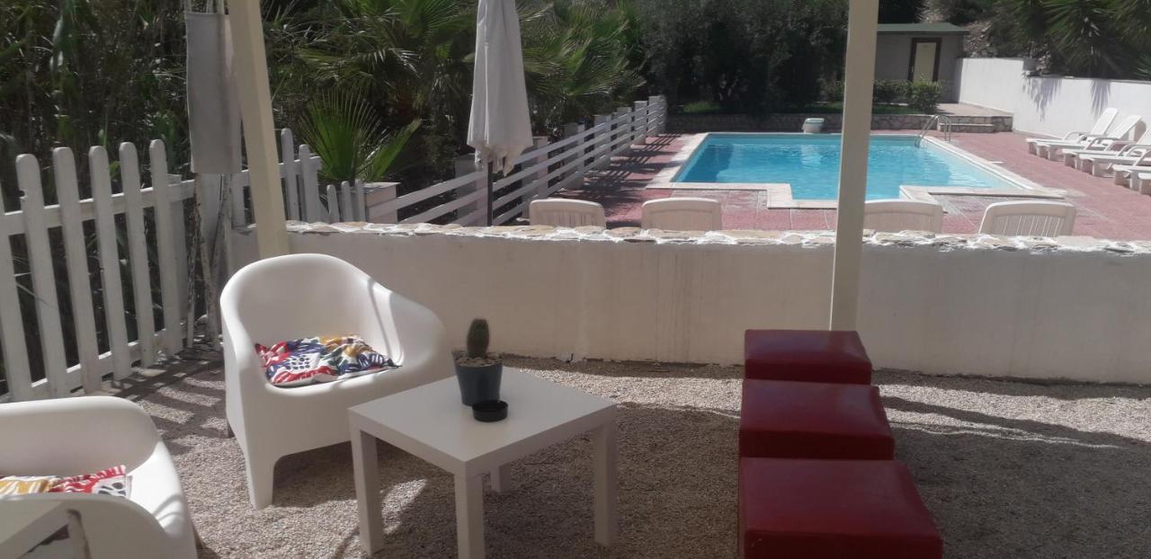 "San Placido Green House" Villa Con Piscina Castel di Iudica Bagian luar foto